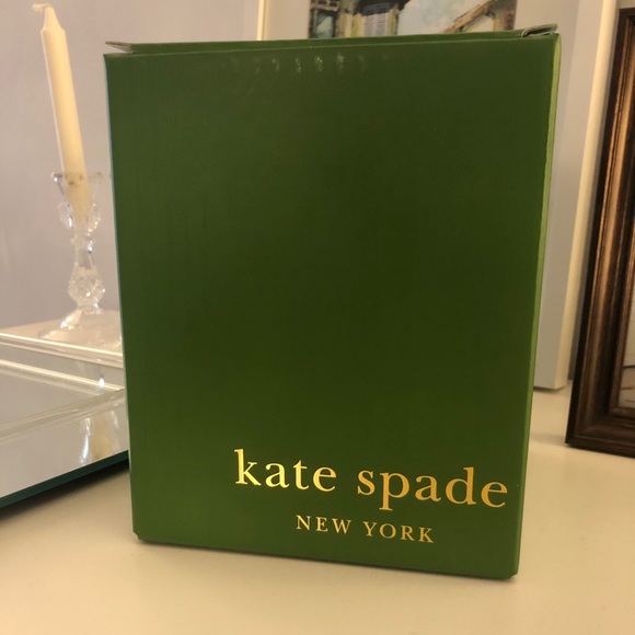 SOLD Kate spade pink glass vase - Picture 2 of 6